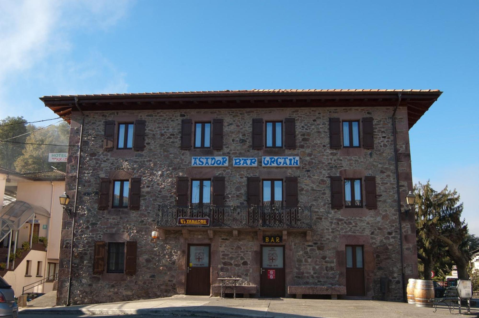 Hotel Urgain Oronoz-Mugaire Esterno foto