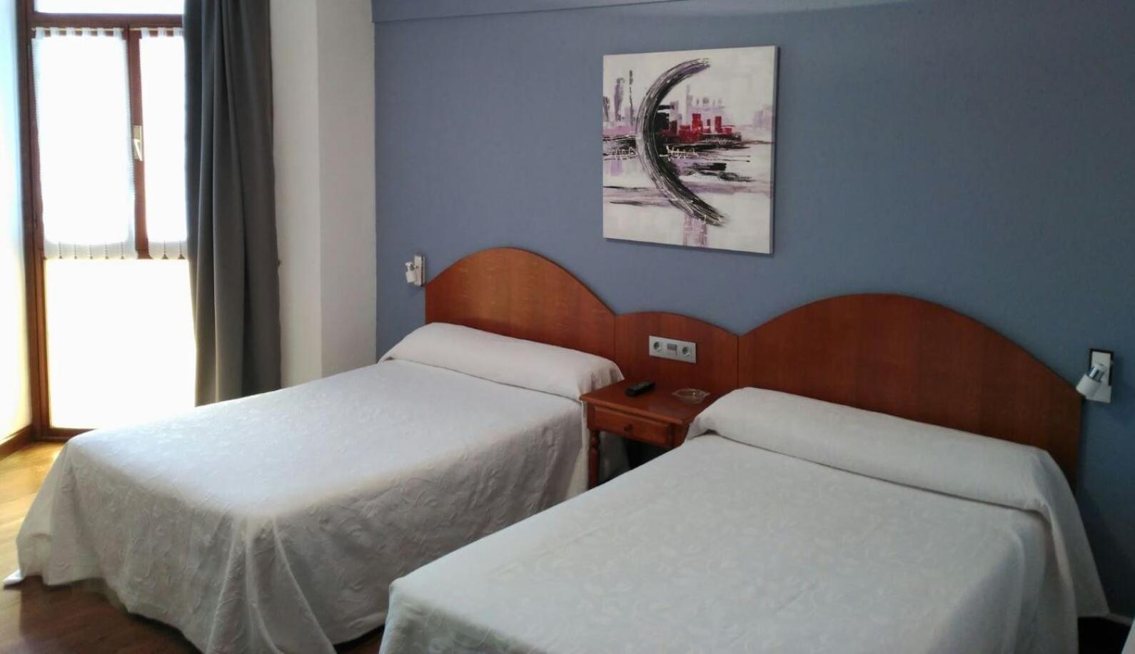 Hotel Urgain Oronoz-Mugaire Esterno foto