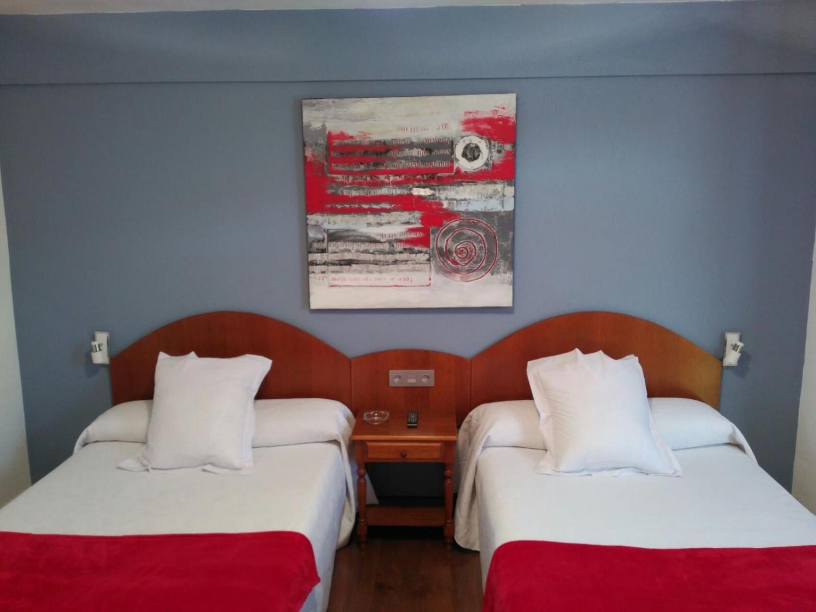 Hotel Urgain Oronoz-Mugaire Esterno foto